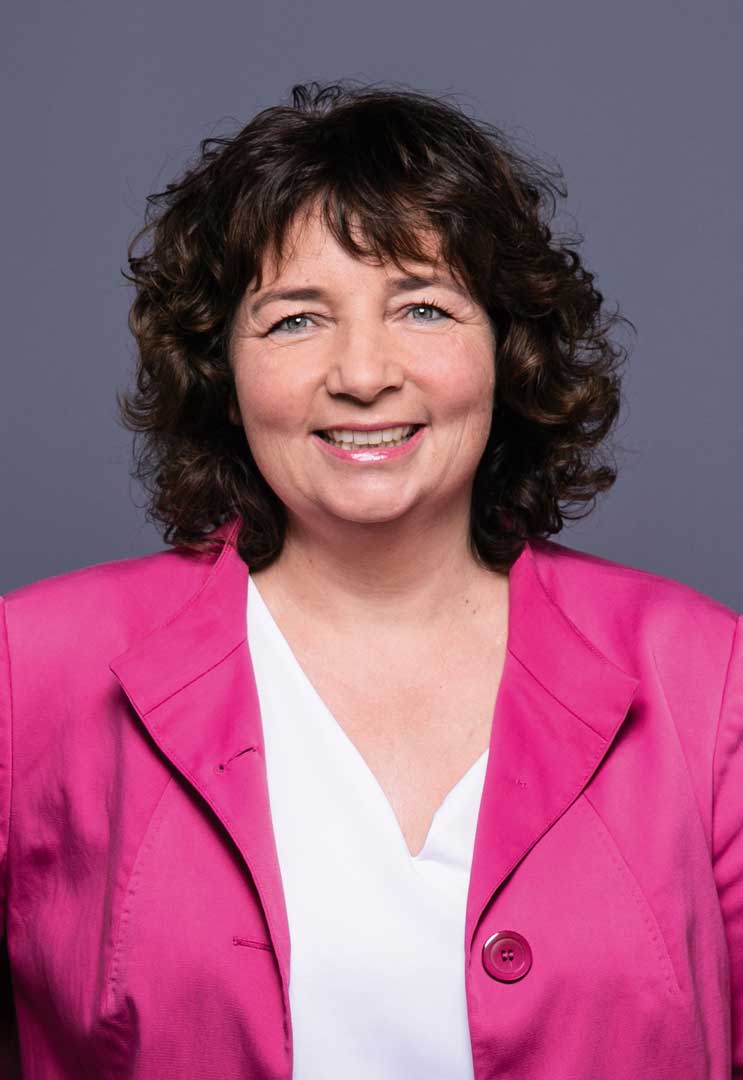 SPD-Landtagsabgeordnete Ruth Müller setzt sich für besseren Bahnverkehr in Ostbayern ein (Foto: SPD-Niederbayern)