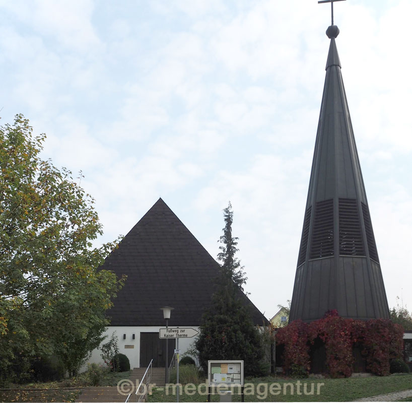 Evangelische Kreuzkirche Bad Abbach (Foto: br-medienagentur)