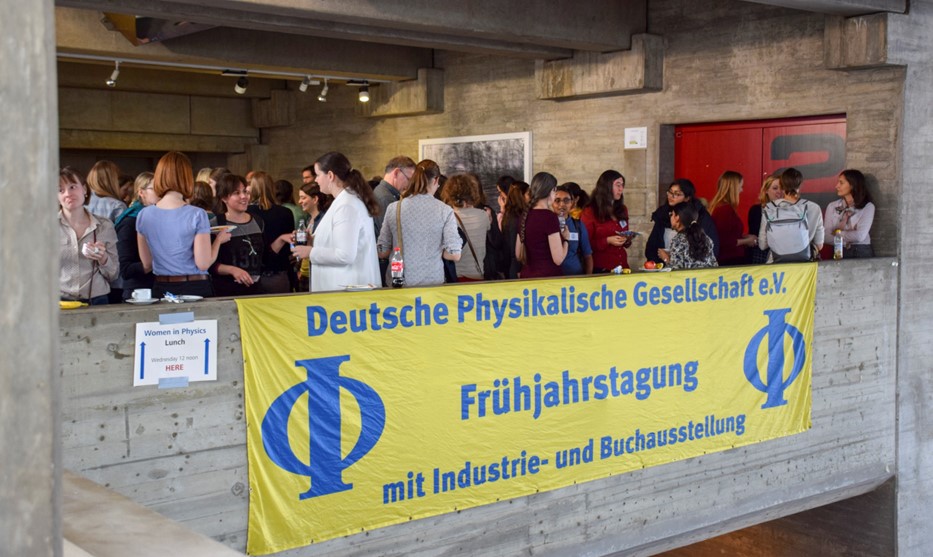 Die Physiker-Tagung ist wieder zurück an der Universität Regensburg (Foto: dpg)