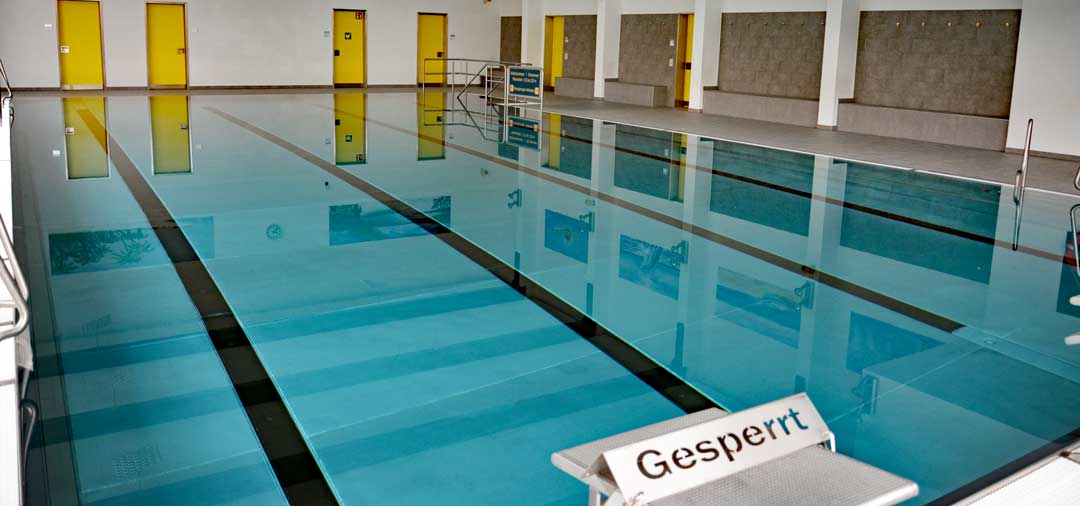 Die Lehrschwimmhalle in Riedenburg öffnet wieder. (Foto: Lukas Sendtner/Landratsamt Kelheim)