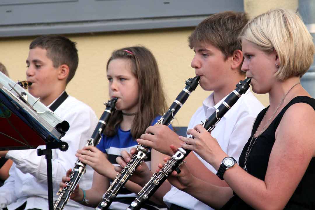 Das Klarinettenensemble der Städtischen Sing- und Musikschule (Foto: Klaus Neumeier)