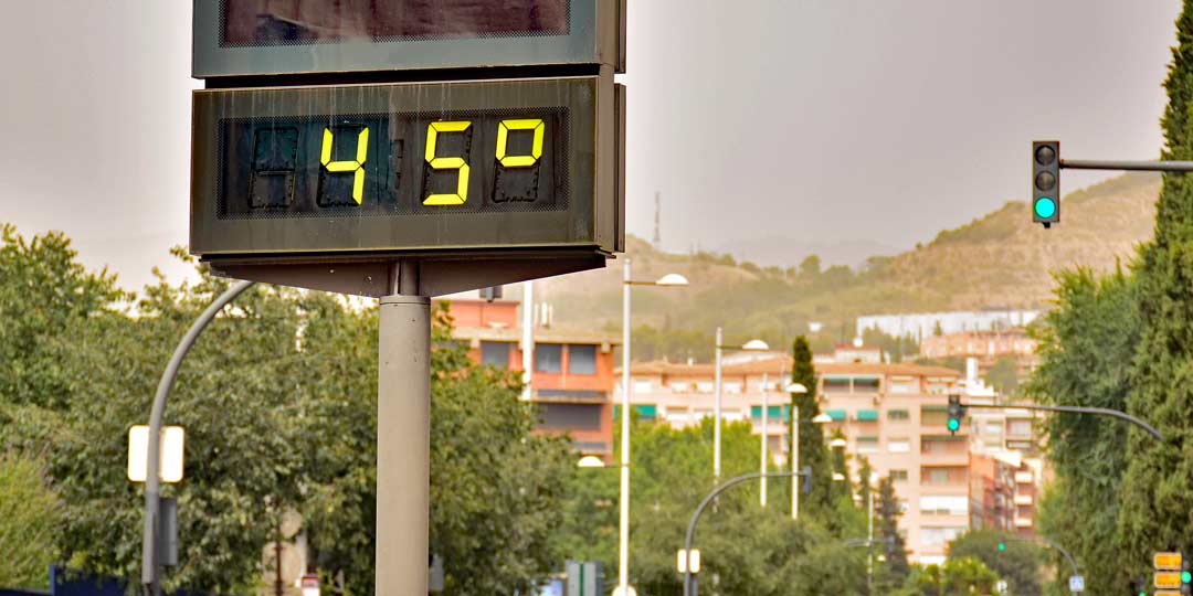 In Spanien wird es in den nächsten Tagen heißer als 45 Grad. Die Extremhitze schwappt Anfang nächster Woche in abgeschwächter Form nach Deutschland. (Foto: Wetter Online)