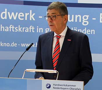 Dr. Georg Haber, Präsident der Handwerkskammer Niederbayern-Oberpfalz.  (Foto: HWK/Stahl)