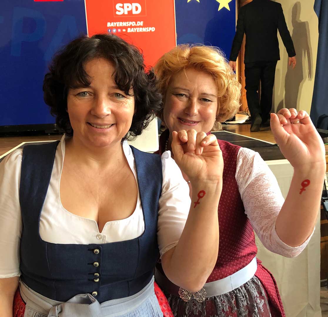 SPD-Landtagsabgeordnete Ruth Müller (links) und SPD-Bundestagsabgeordnete Rita Hagl-Kehl wünschen sich mehr Frauen in die Politik (Foto: SPD-Niederbayern)