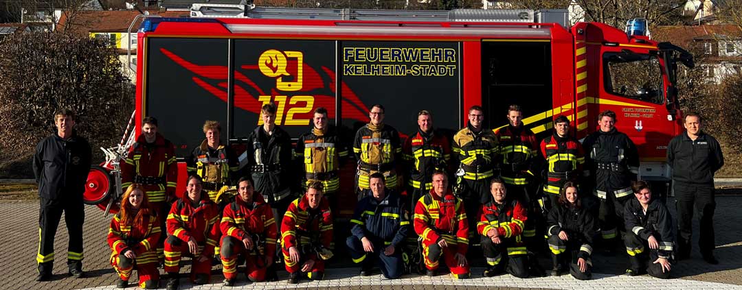 Die Teilnehmer des 1. Atemschutzgeräteträgerlehrgangs (Foto: Paul Zieglmeier/Freiwillige Feuerwehr Kelheim)