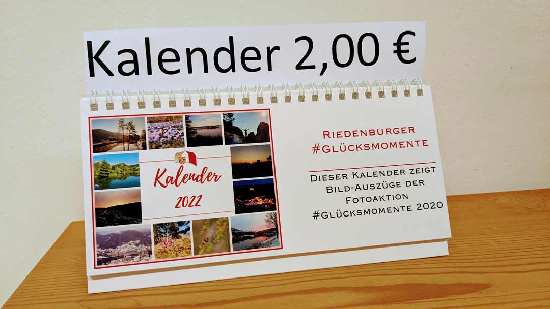 ... und der neue Glücksmomente-Kalender ebenfalls (Foto: Tanja Roithmeier/Stadt Riedenburg)