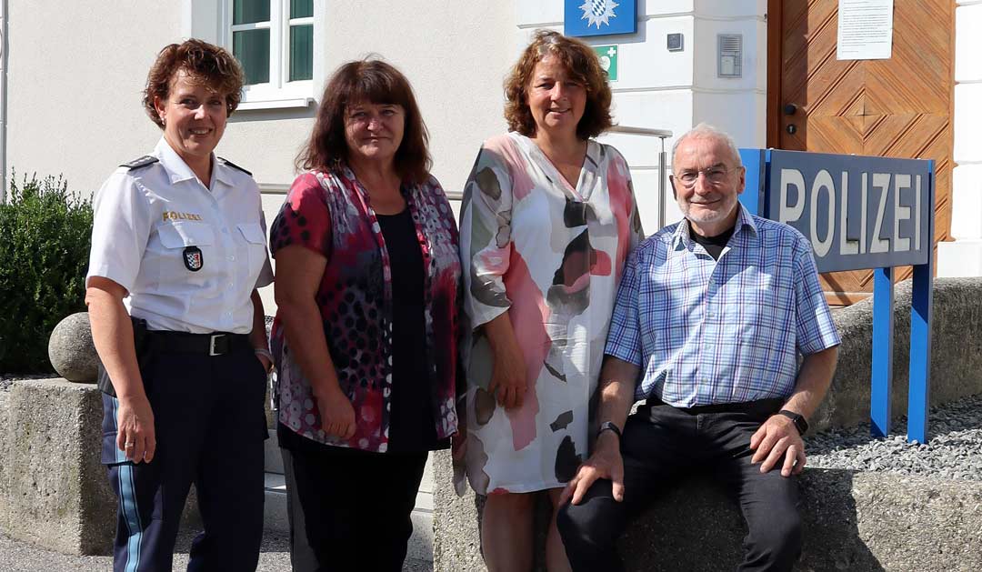 v.l.: Annette Hartl, Angelika Wimmer, Ruth Müller, MdL und Franz Gumplinger (Foto: Josef Ingerl)